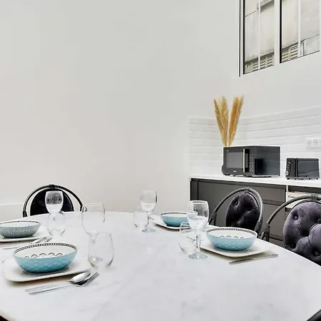Authentique - 1br- 2p- Voltaire * Paris