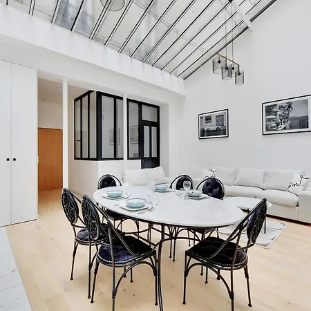 Authentique - 1br- 2p- Voltaire *